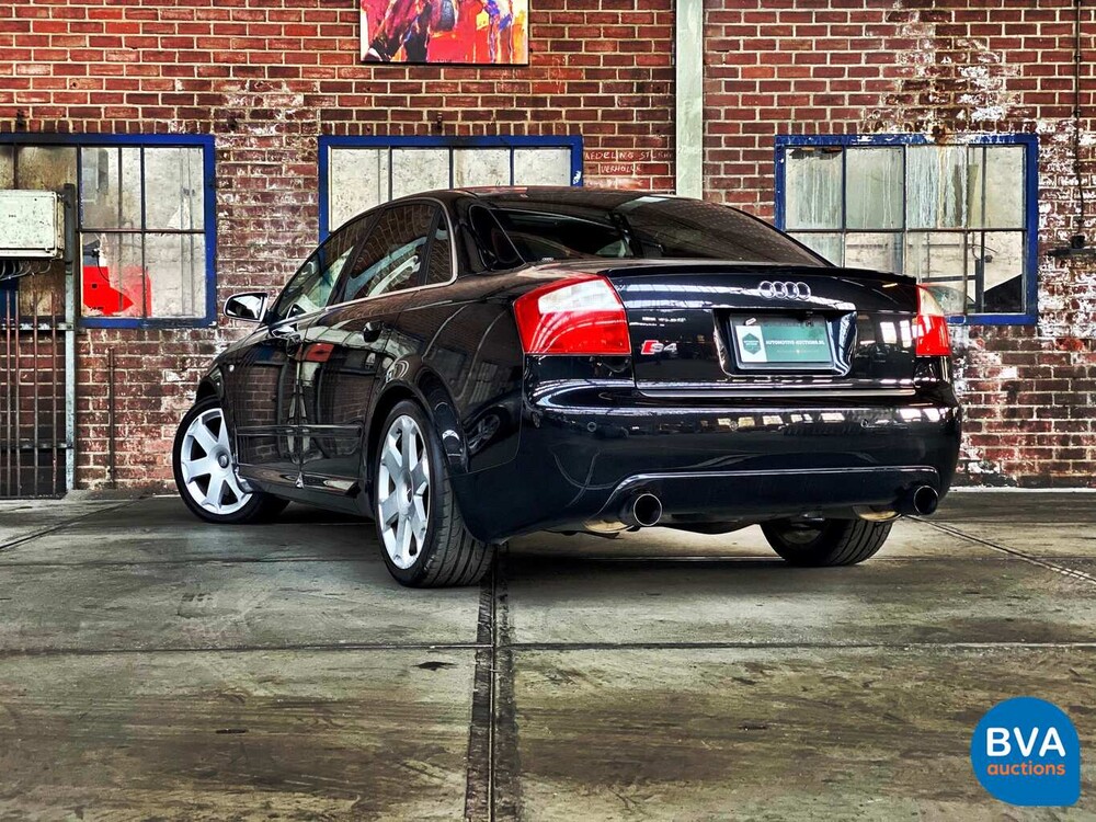 Audi S4 4.2 V8 Quattro Pro Line Limousine 344 PS 2004.