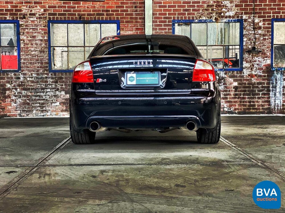 Audi S4 4.2 V8 Quattro Pro Line Limousine 344 PS 2004.