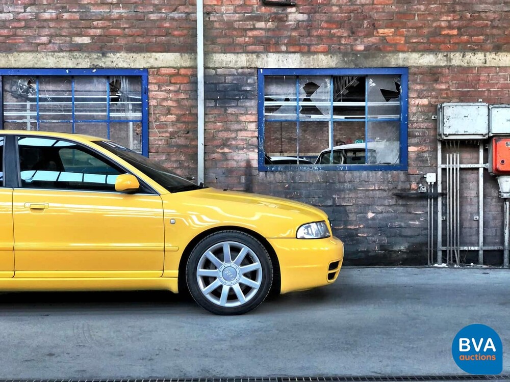 Audi S4 Avant 2.7 V6 Quattro Bi Turbo 265 HP 2001 -Youngtimer-.
