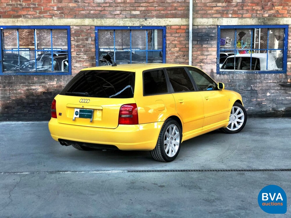 Audi S4 Avant 2.7 V6 Quattro Bi Turbo 265 HP 2001 -Youngtimer-.