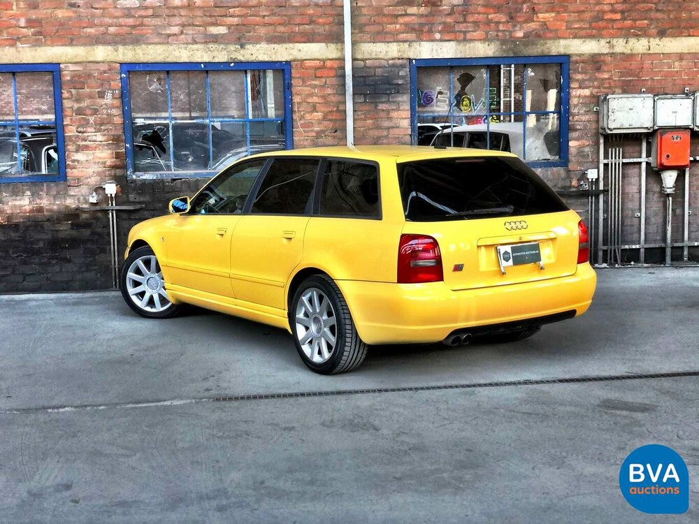 Audi S4 Avant 2.7 V6 Quattro Bi Turbo 265 HP 2001 -Youngtimer-.