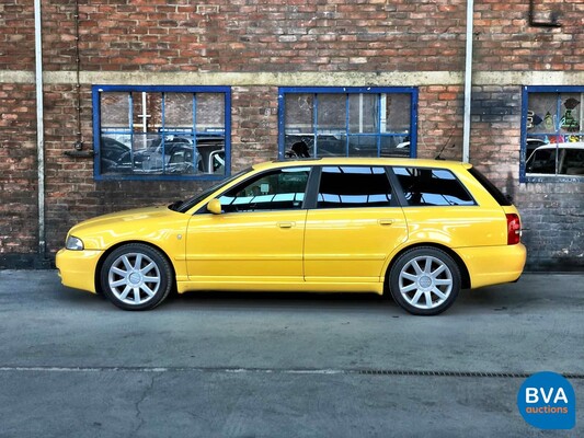 Audi S4 Avant 2.7 V6 Quattro Bi turbo 265 HP 2001 -Youngtimer-.