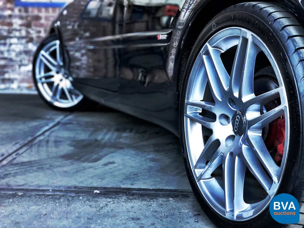 Audi A4 Cabriolet 2.4 V6 170 PS 2002, 14-TJ-FH.