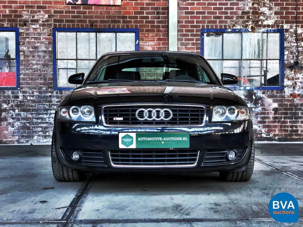 Audi A4 Cabriolet 2.4 V6 170 PS 2002, 14-TJ-FH.