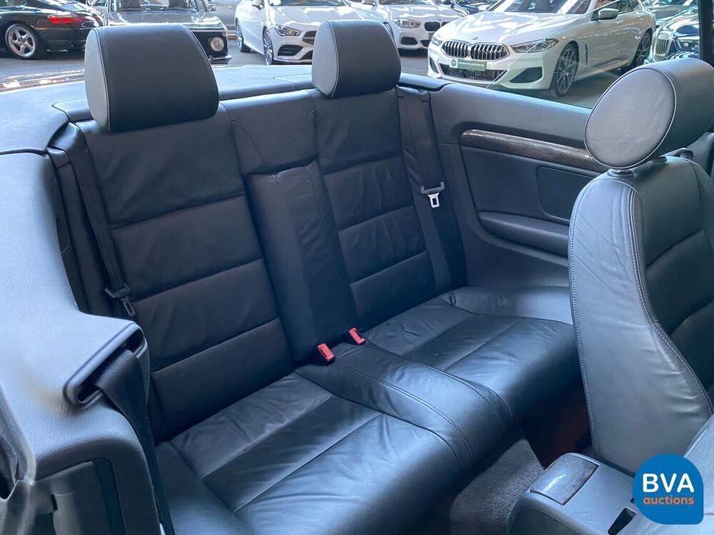 Audi A4 Cabriolet 2.4 V6 170 PS 2002, 14-TJ-FH.