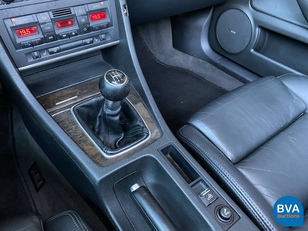 Audi A4 Cabriolet 2.4 V6 170 PS 2002, 14-TJ-FH.