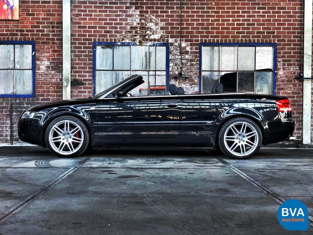 Audi A4 Cabriolet 2.4 V6 170 PS 2002, 14-TJ-FH.