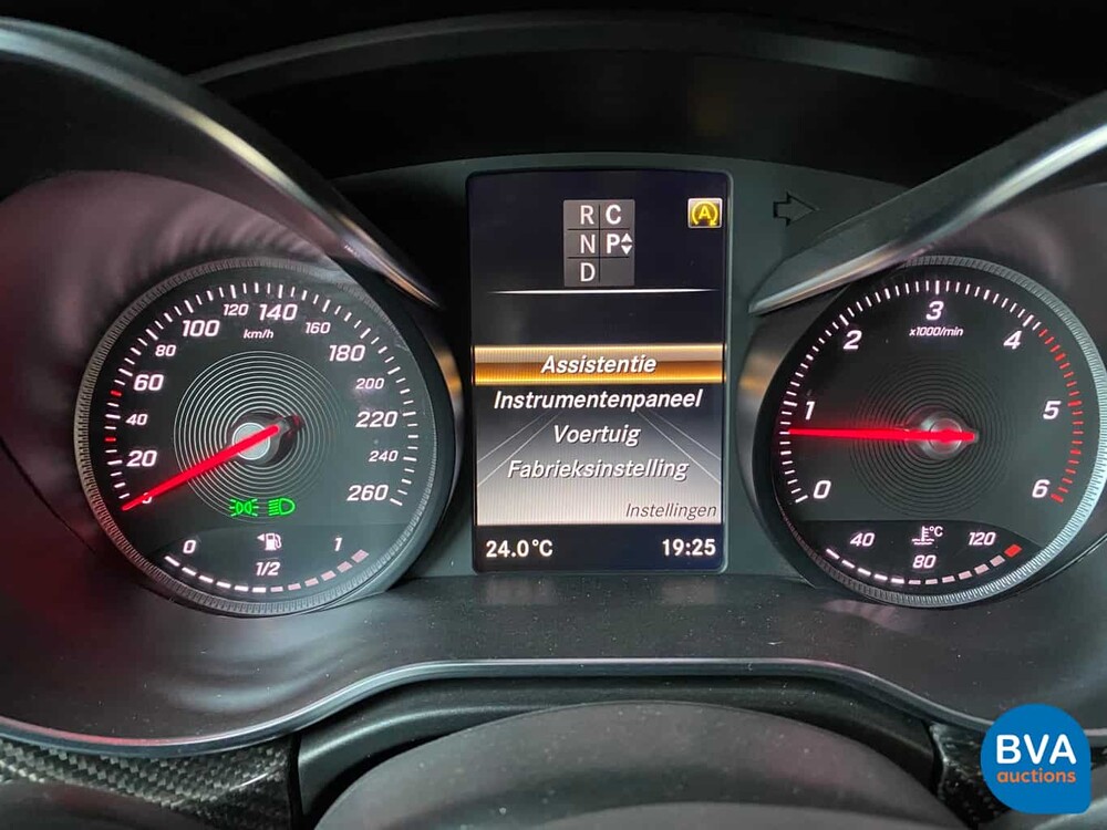 Mercedes-Benz V220d Lang VIP-Chauffeur der V-Klasse 2018, G-625-TT.