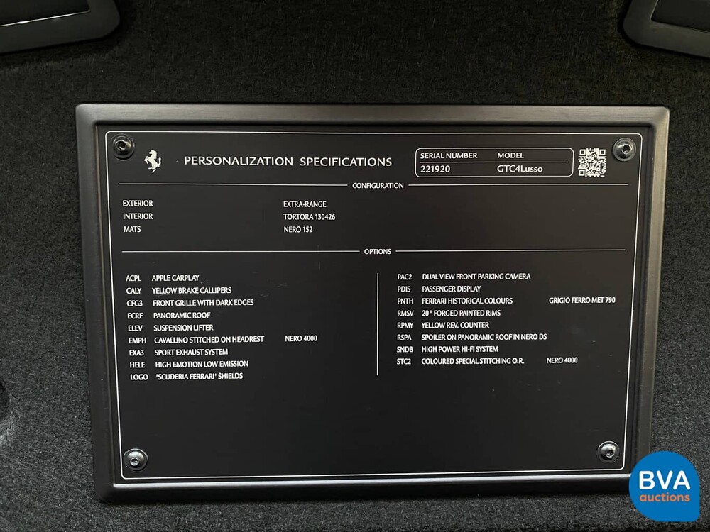 Ferrari GTC4 Lusso 689 PS 6.3 V12 GANZ DCT 2017.