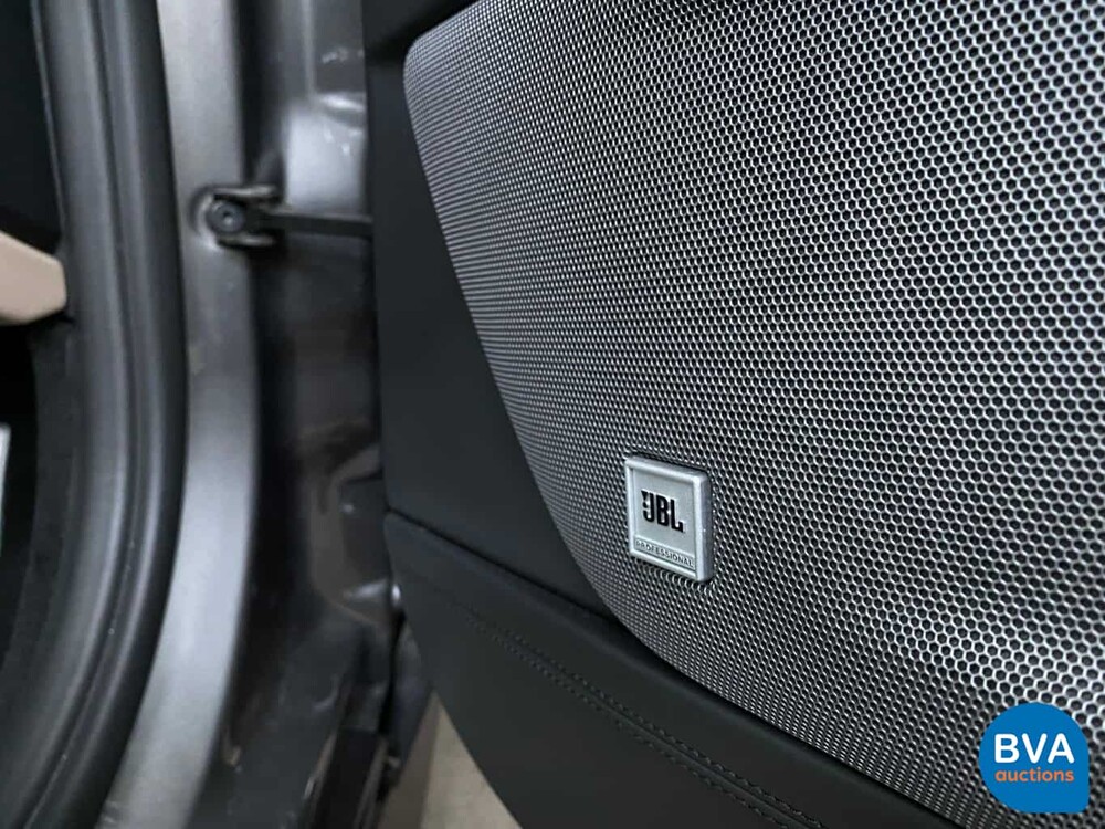 Ferrari GTC4 Lusso 689 PS 6.3 V12 GANZ DCT 2017.