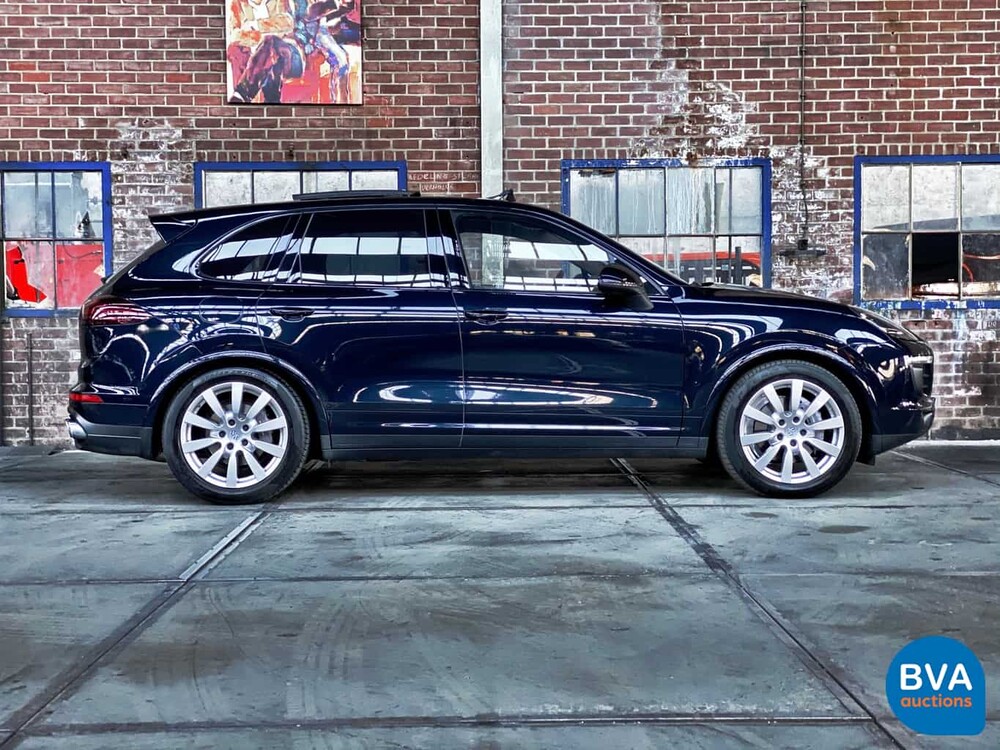 Porsche Cayenne S 3.0 D 261 PS MEIN 2016 FACELIFT - Org NL, GG-730-B.