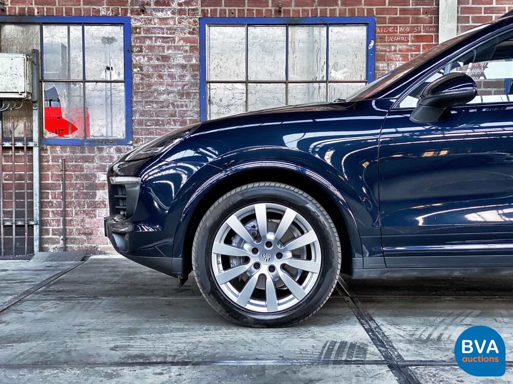 Porsche Cayenne S 3.0 D 261 PS MEIN 2016 FACELIFT - Org NL, GG-730-B.