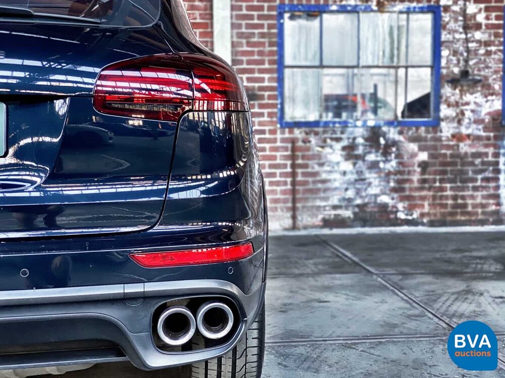 Porsche Cayenne S 3.0 D 261 PS MEIN 2016 FACELIFT - Org NL, GG-730-B.