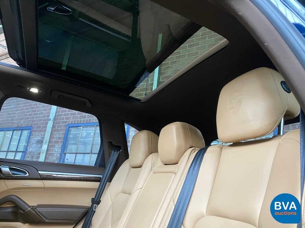 Porsche Cayenne S 3.0 D 261 PS MEIN 2016 FACELIFT - Org NL, GG-730-B.