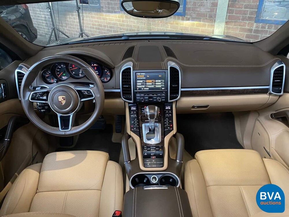 Porsche Cayenne S 3.0 D 261 PS MEIN 2016 FACELIFT - Org NL, GG-730-B.