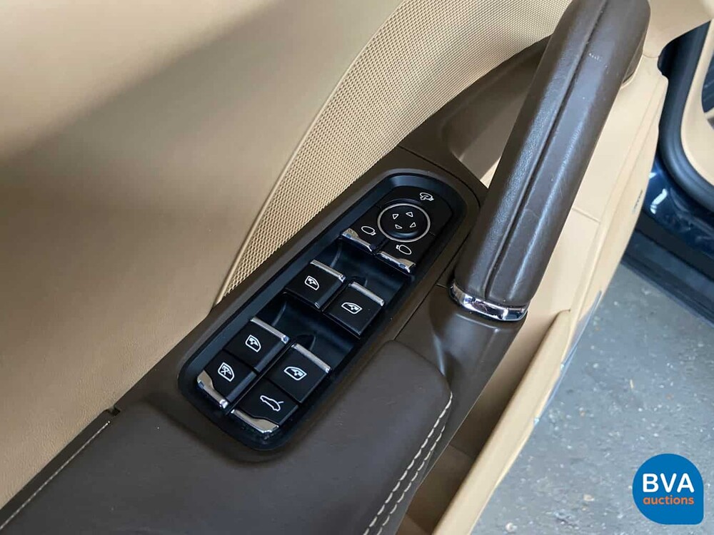 Porsche Cayenne S 3.0 D 261 PS MEIN 2016 FACELIFT - Org NL, GG-730-B.