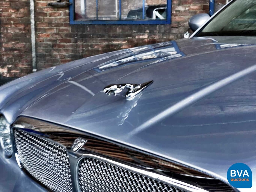 Jaguar XJ8 4.2 V8 300 PS 2003 -Youngtimer-.