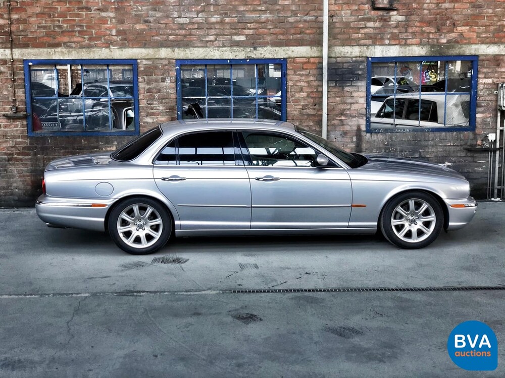 Jaguar XJ8 4.2 V8 300 PS 2003 -Youngtimer-.