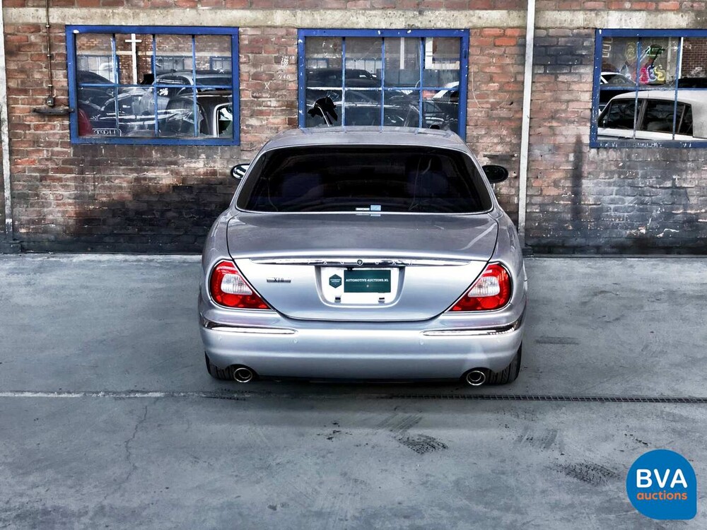 Jaguar XJ8 4.2 V8 300 PS 2003 -Youngtimer-.