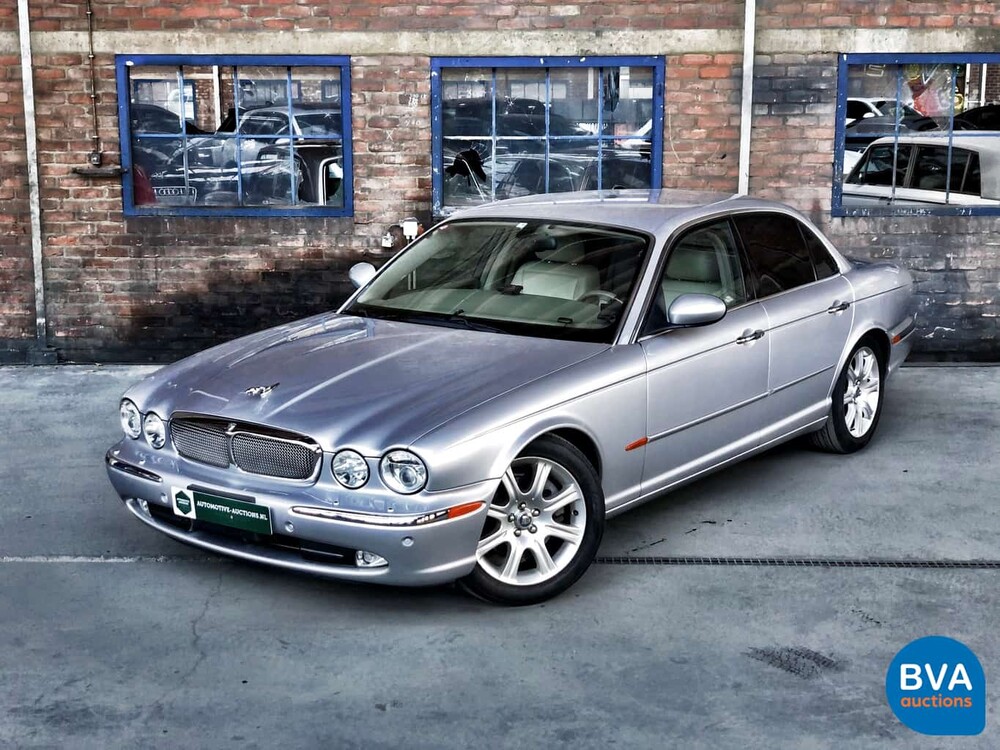 Jaguar XJ8 4.2 V8 300 PS 2003 -Youngtimer-.