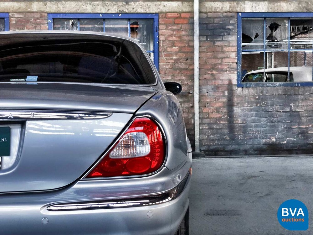 Jaguar XJ8 4.2 V8 300 PS 2003 -Youngtimer-.
