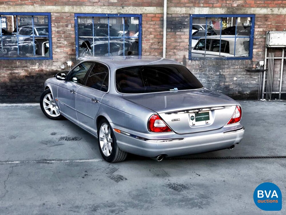 Jaguar XJ8 4.2 V8 300 PS 2003 -Youngtimer-.