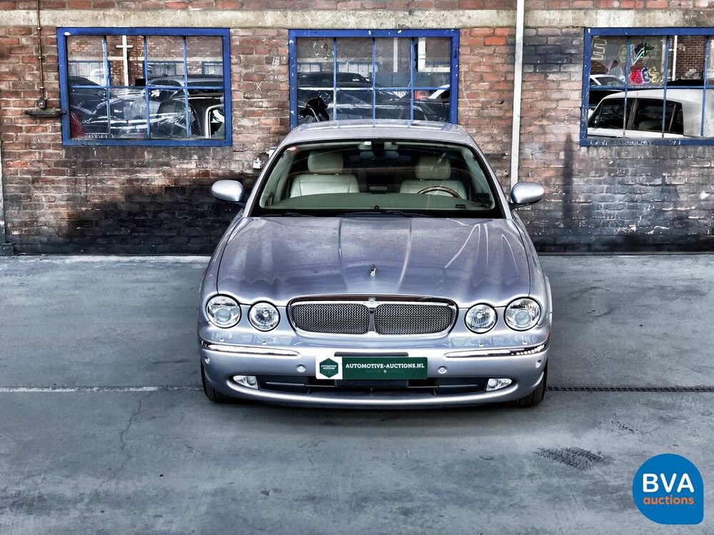 Jaguar XJ8 4.2 V8 300 PS 2003 -Youngtimer-.