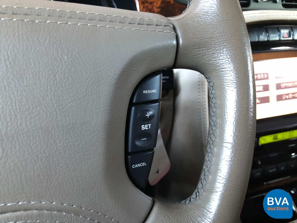 Jaguar XJ8 4.2 V8 300 PS 2003 -Youngtimer-.