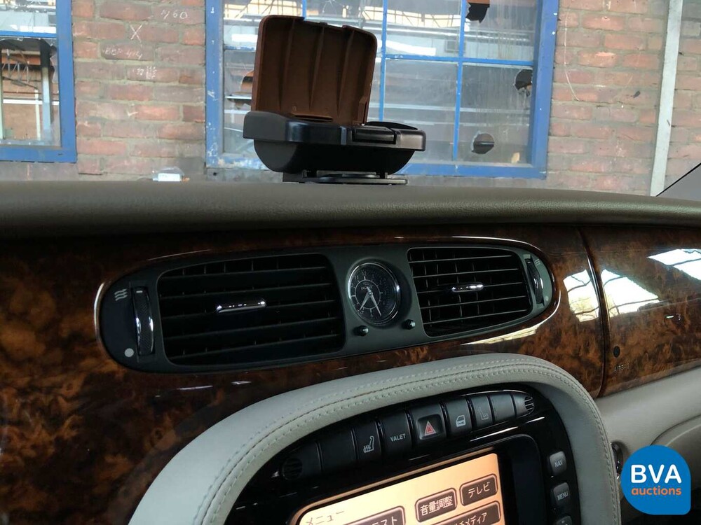 Jaguar XJ8 4.2 V8 300 PS 2003 -Youngtimer-.