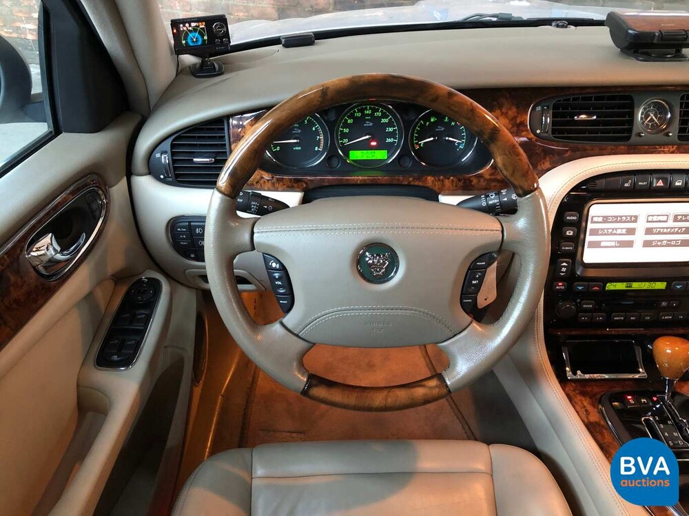 Jaguar XJ8 4.2 V8 300 PS 2003 -Youngtimer-.