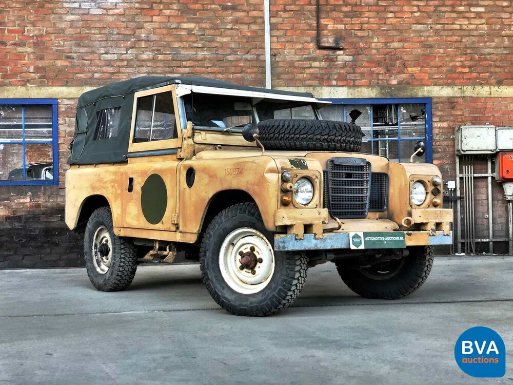 Land Rover 88 Serie III LHD Defender 1974.