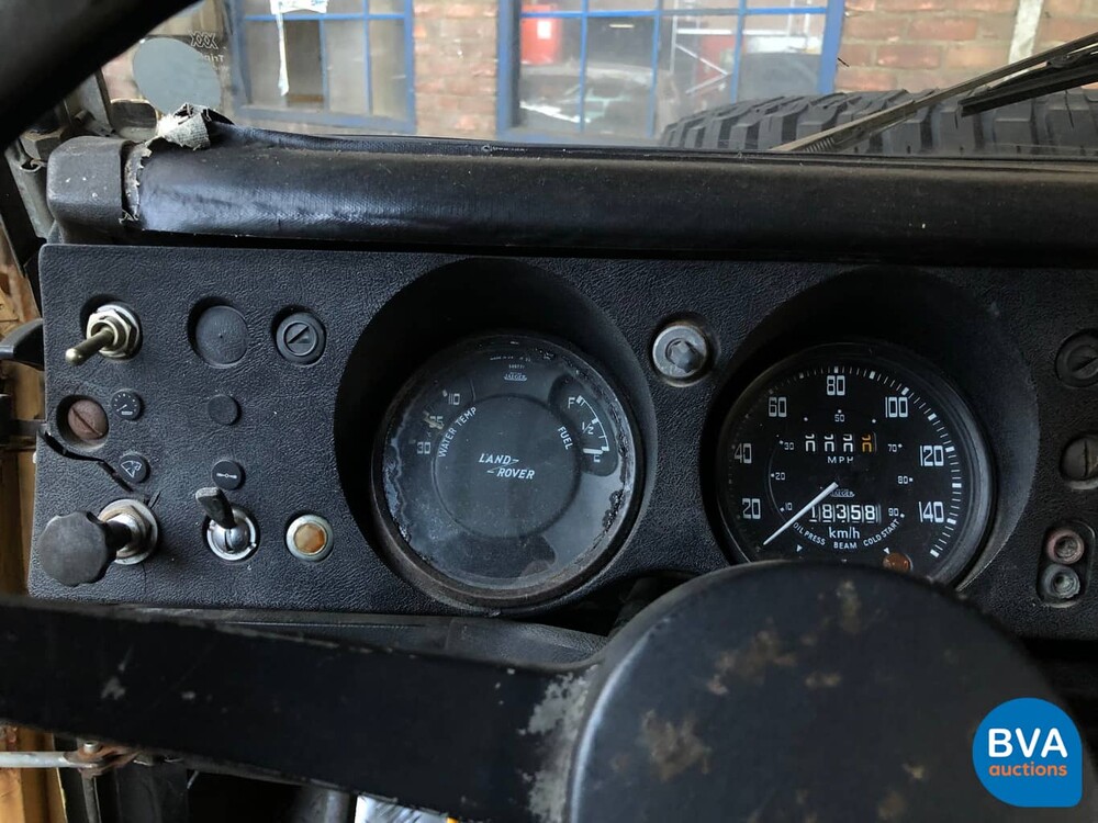 Land Rover 88 Serie III LHD Defender 1974.