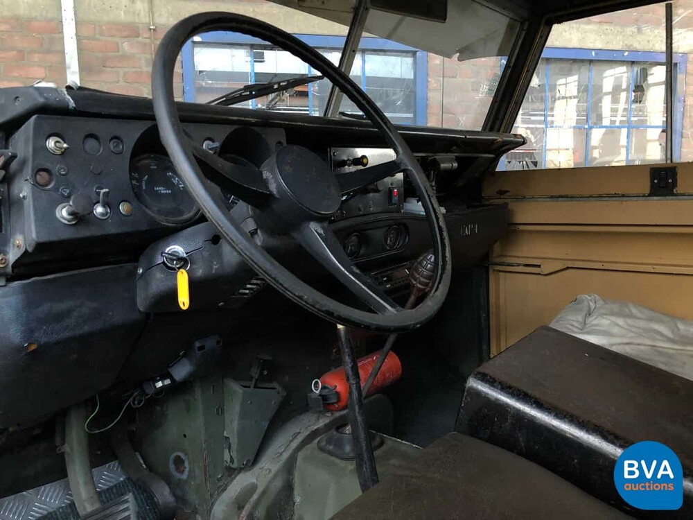 Land Rover 88 Serie III LHD Defender 1974.