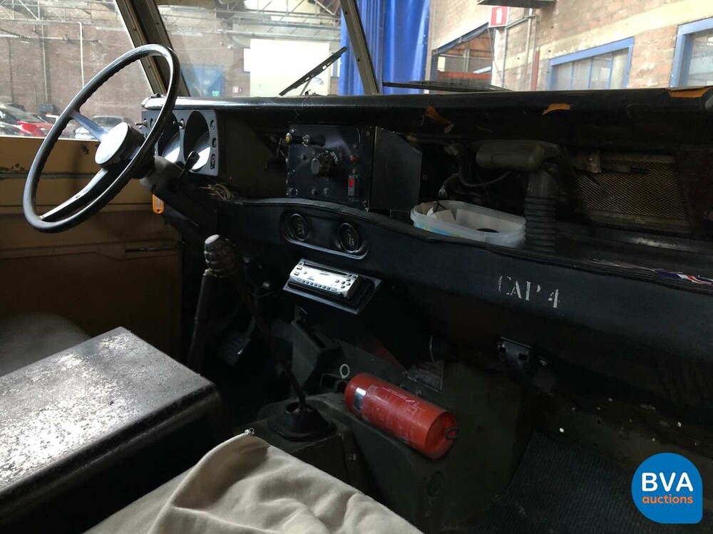 Land Rover 88 Serie III LHD Defender 1974.