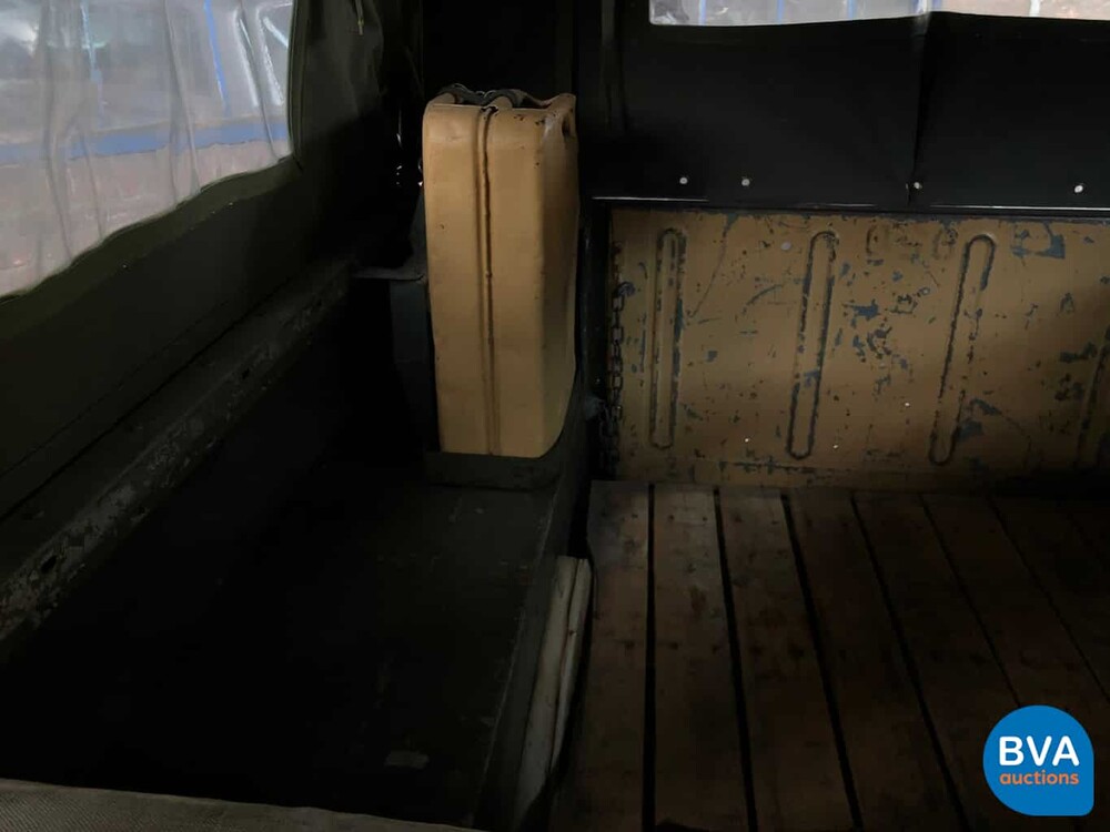 Land Rover 88 Serie III LHD Defender 1974.
