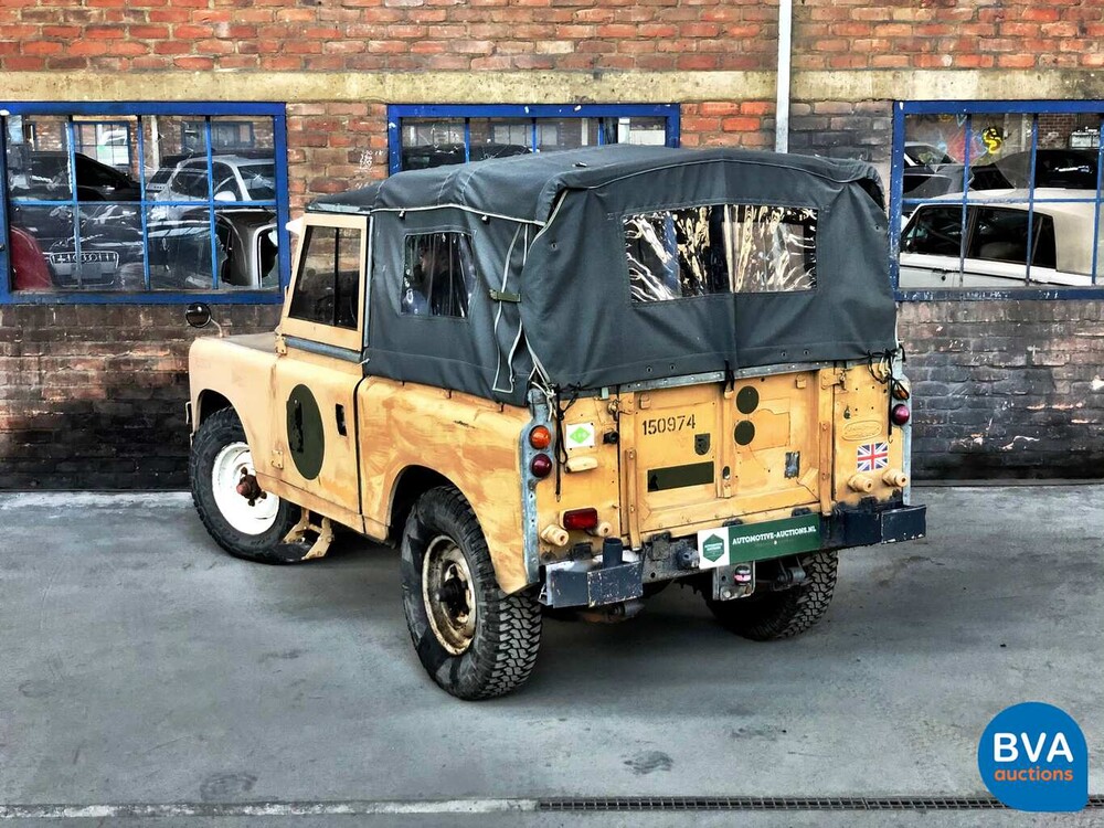 Land Rover 88 Serie III LHD Defender 1974.