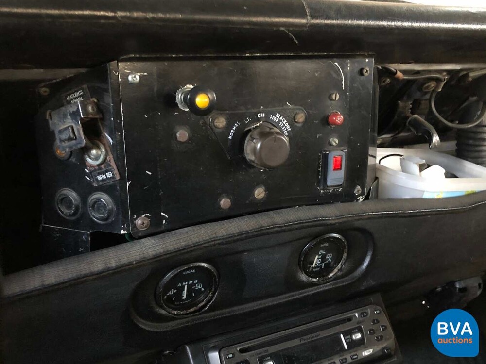 Land Rover 88 Serie III LHD Defender 1974.