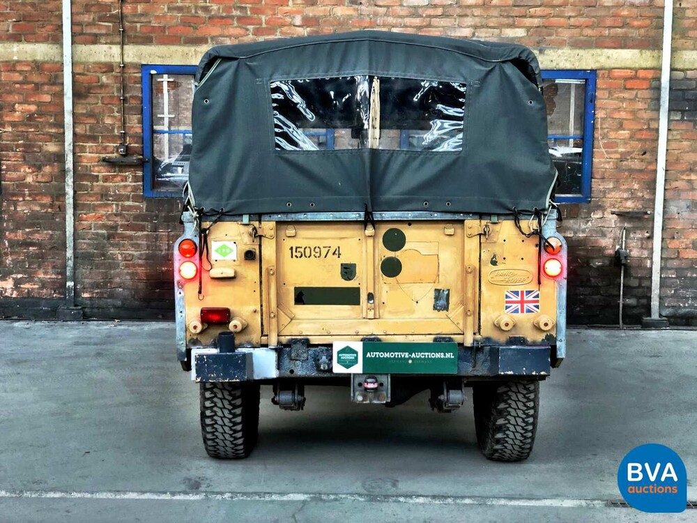 Land Rover 88 Serie III LHD Defender 1974.