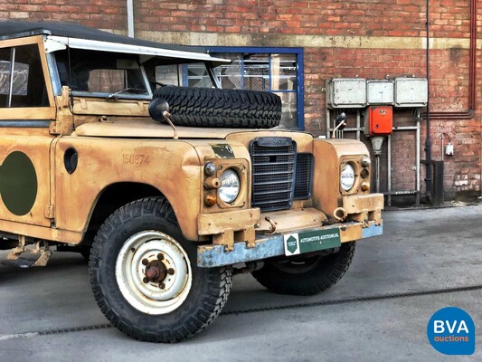 Land Rover 88 Series III LHD Defender 1974.