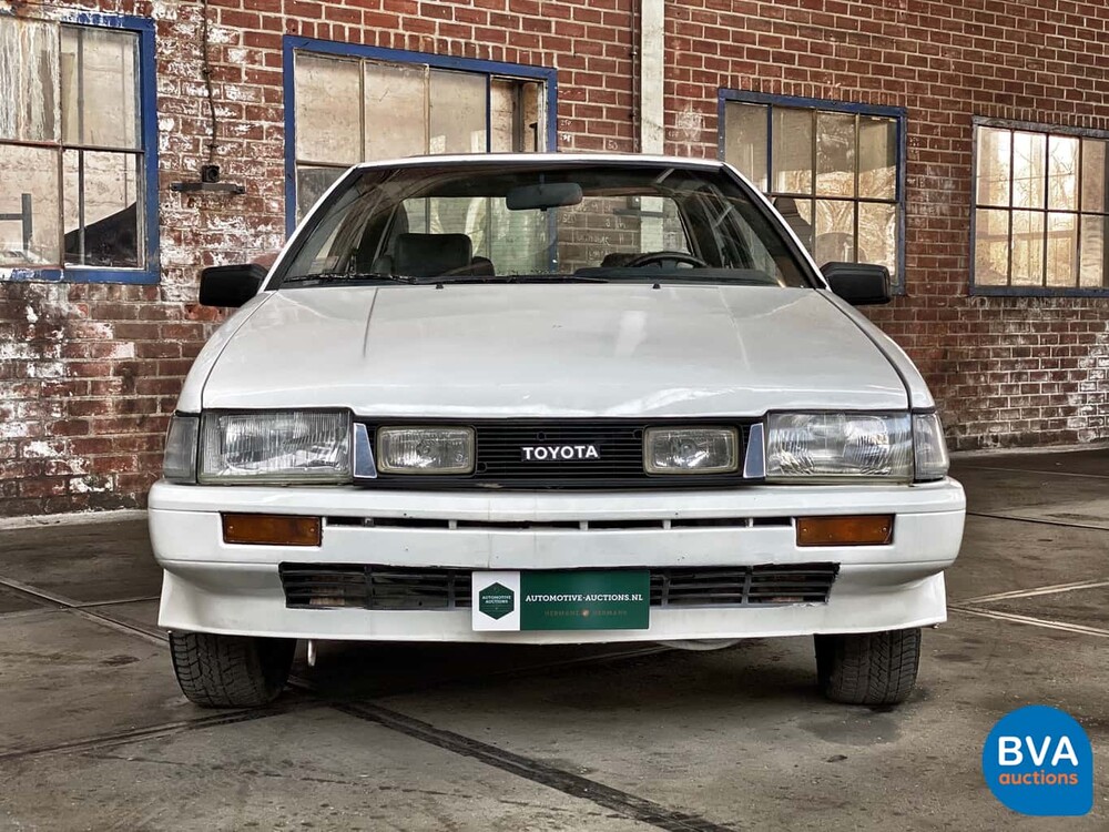 Toyota Corolla AE86 1985.
