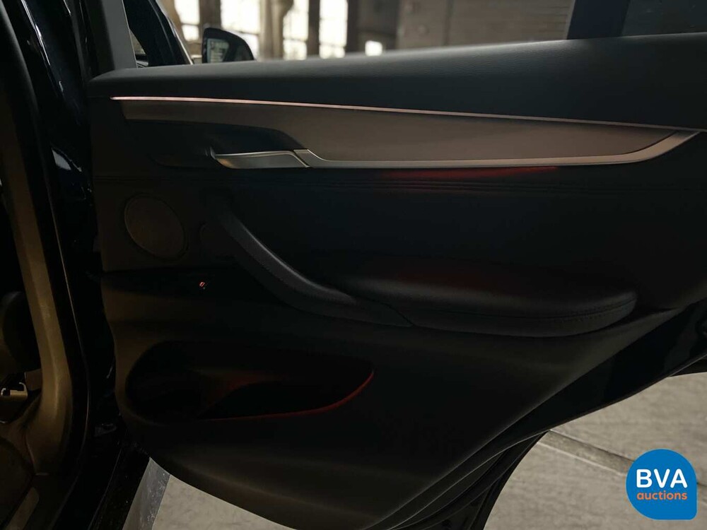 BMW X5 M50d xDrive 381 PS - Original NL - 2014, 2-TNN-62.