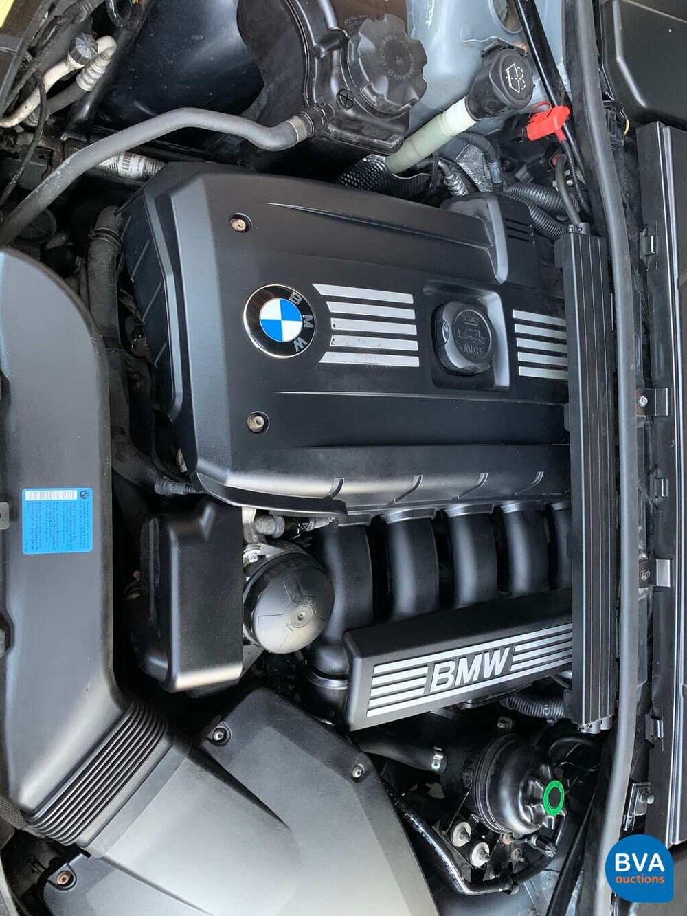 BMW 330i Coupé 272 PS 3er 2007, J-263-HX.