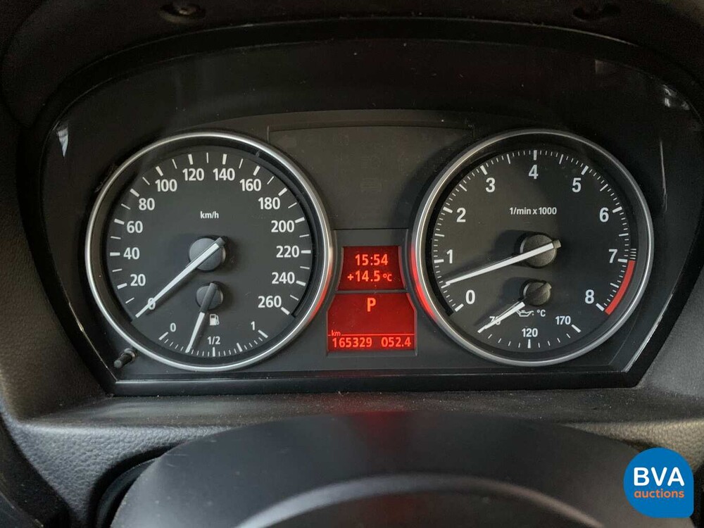 BMW 330i Coupé 272 PS 3er 2007, J-263-HX.