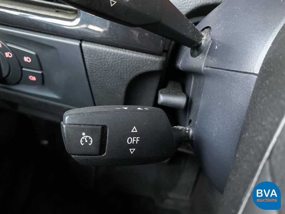 BMW 330i Coupé 272 PS 3er 2007, J-263-HX.