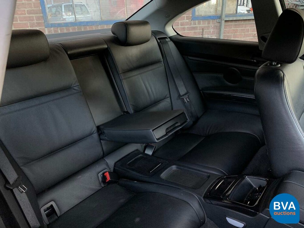 BMW 330i Coupé 272 PS 3er 2007, J-263-HX.