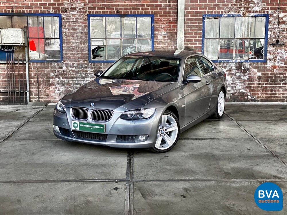 BMW 330i Coupé 272 PS 3er 2007, J-263-HX.