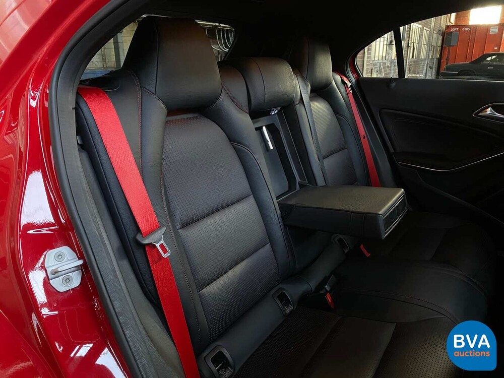 Mercedes-Benz A45 AMG 4Matic 360 PS TRACK-PACK A-Klasse 2014 -Org. NL-, 6-XBZ-85.