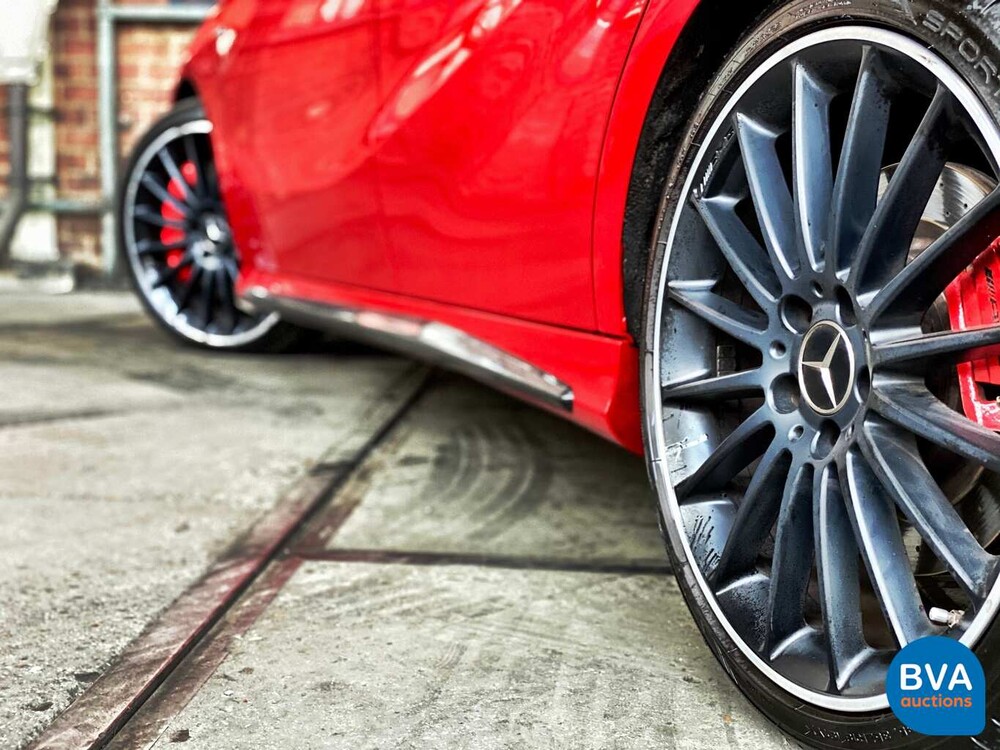 Mercedes-Benz A45 AMG 4Matic 360 PS TRACK-PACK A-Klasse 2014 -Org. NL-, 6-XBZ-85.