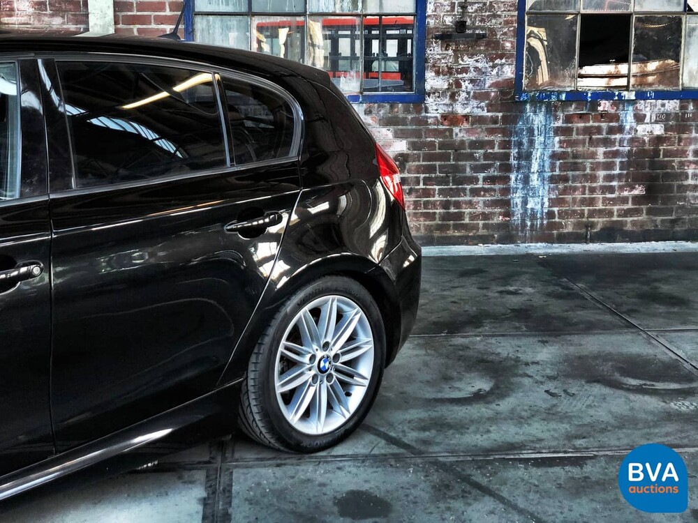 BMW 130i High Executive 1er 265 PS 2006, J-546-KL.