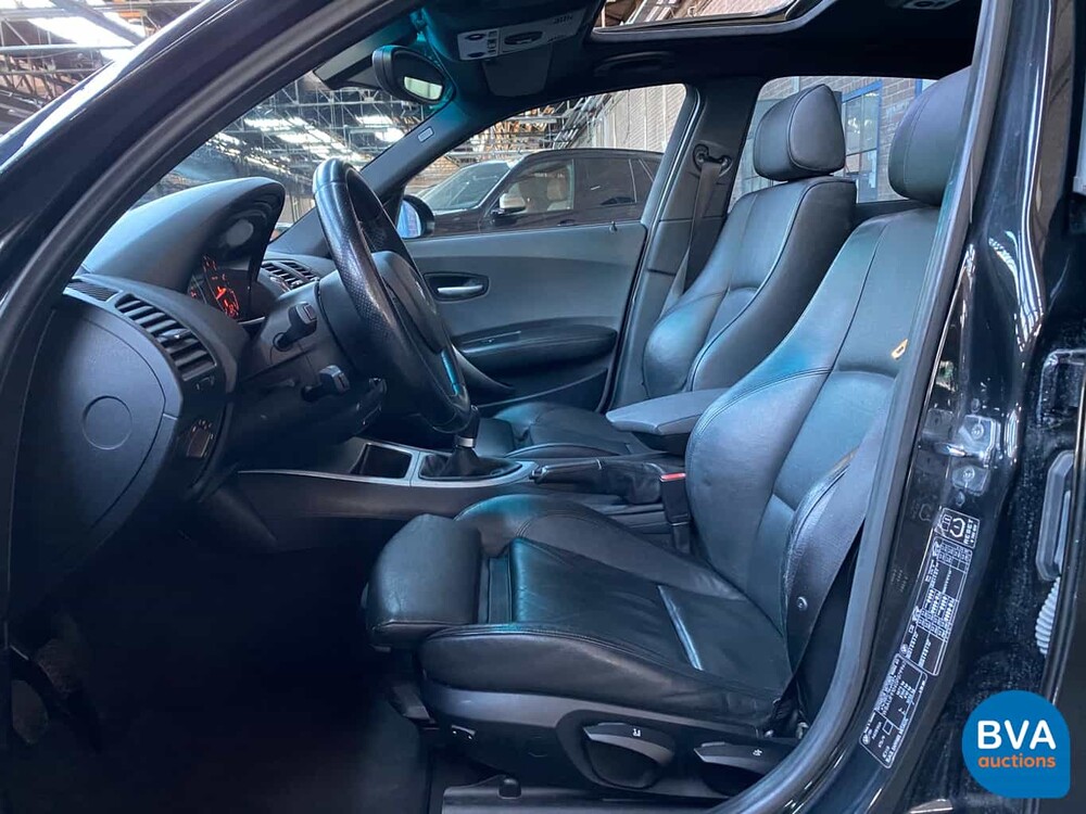 BMW 130i High Executive 1er 265 PS 2006, J-546-KL.